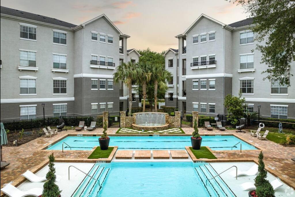 휴스턴 Devine Livings At Hermann Park 아파트 외부 사진